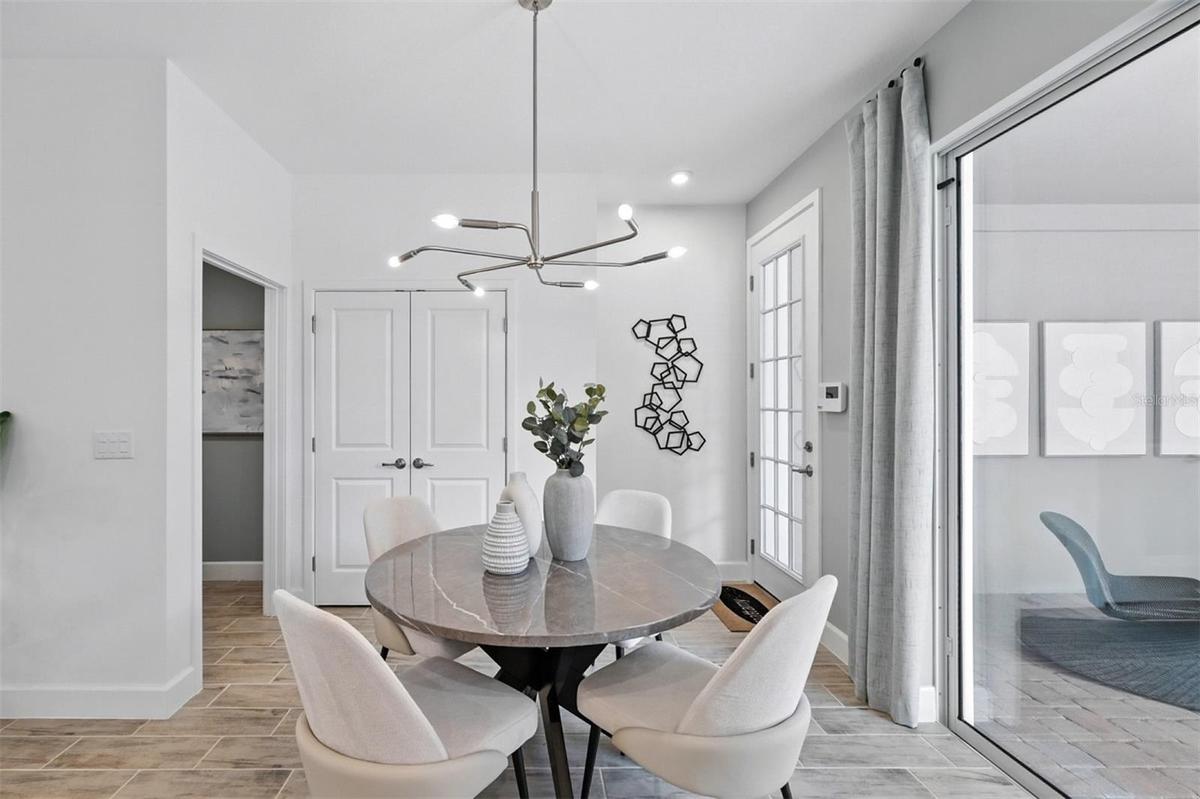 Island Village Amelia Model Dining Room