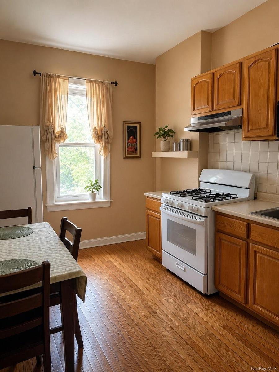 2nd floor apartment