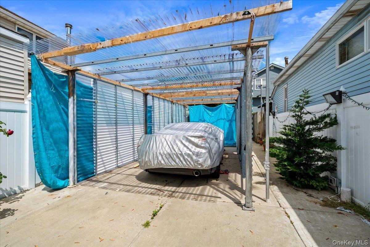 driveway - car port