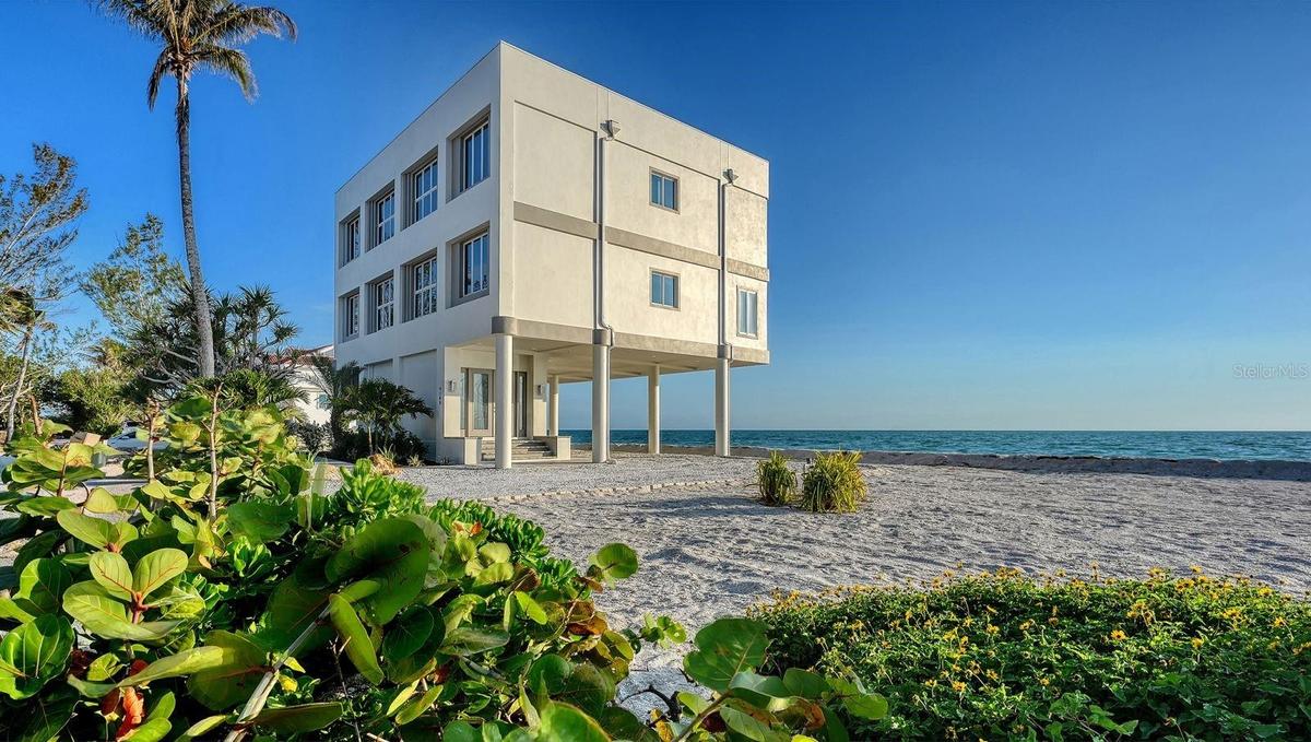 Elevated Coastal Retreat