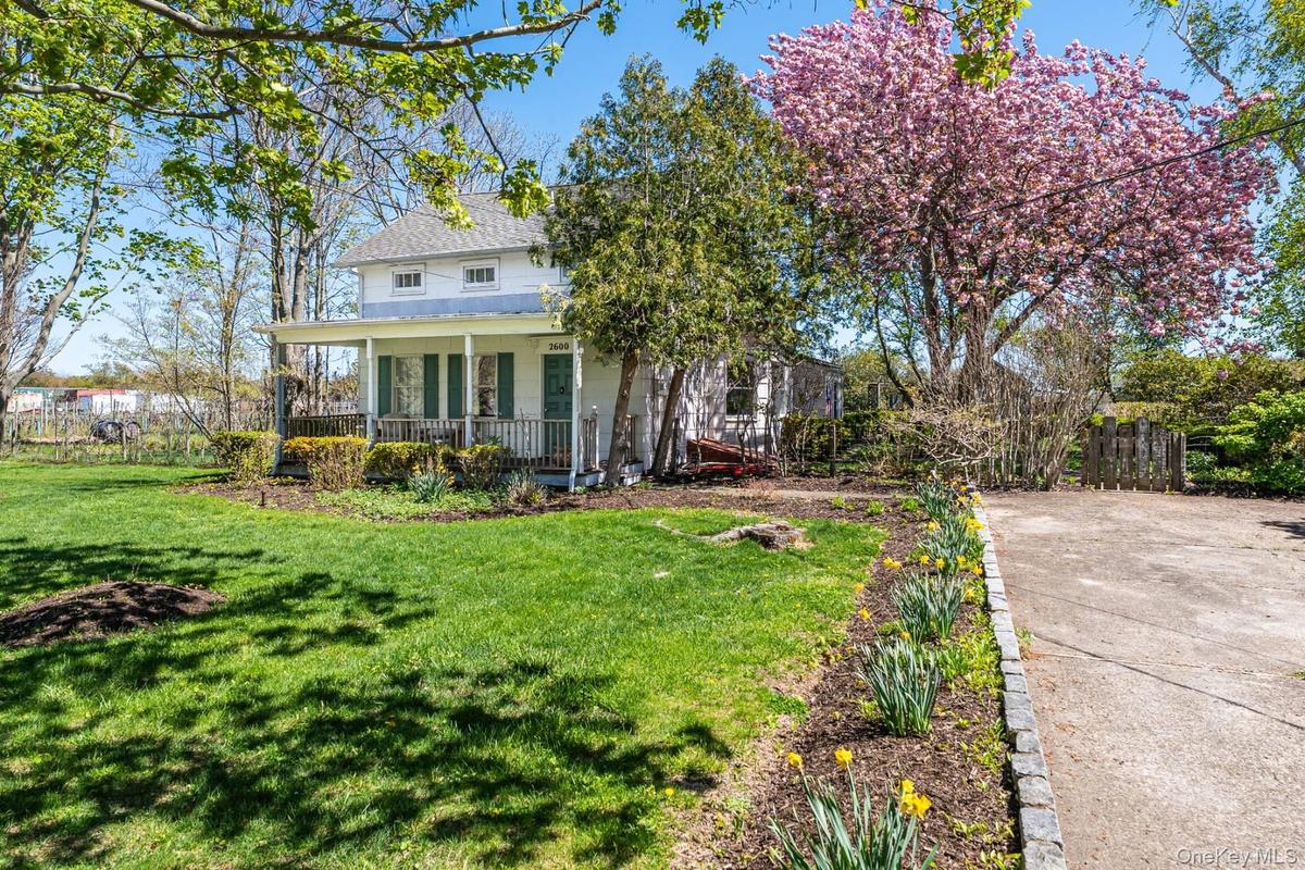 2600 Oregon Road, Mattituck