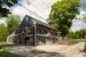 Barn