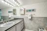 En Suite Bath