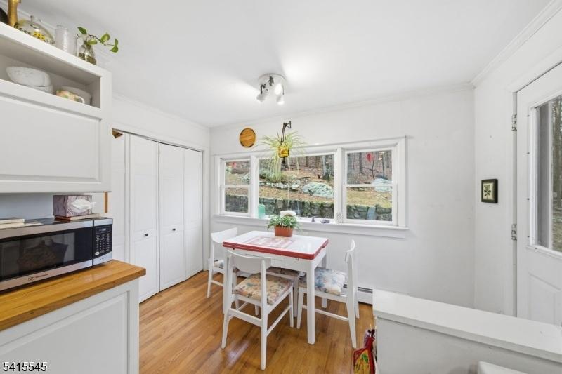 Breakfast Nook