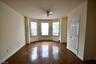 Apt 1