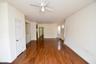 Apt 1