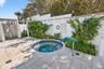 Jacuzzi & Outdoor Shower