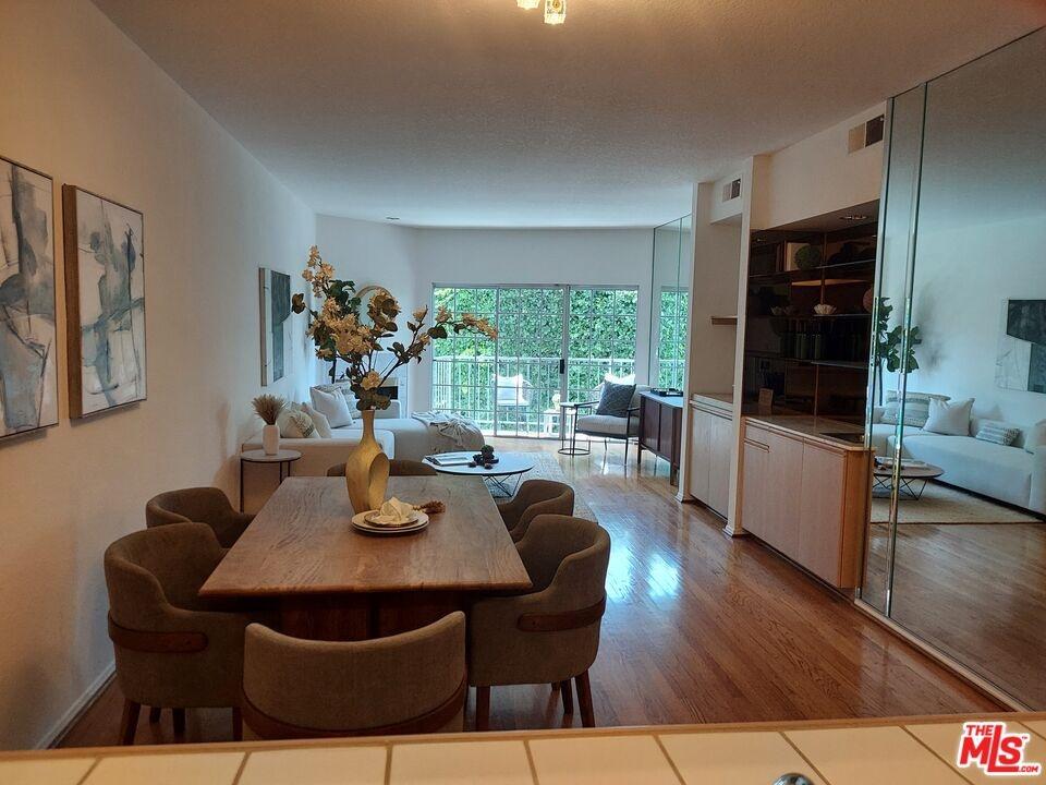 Dining Area 1