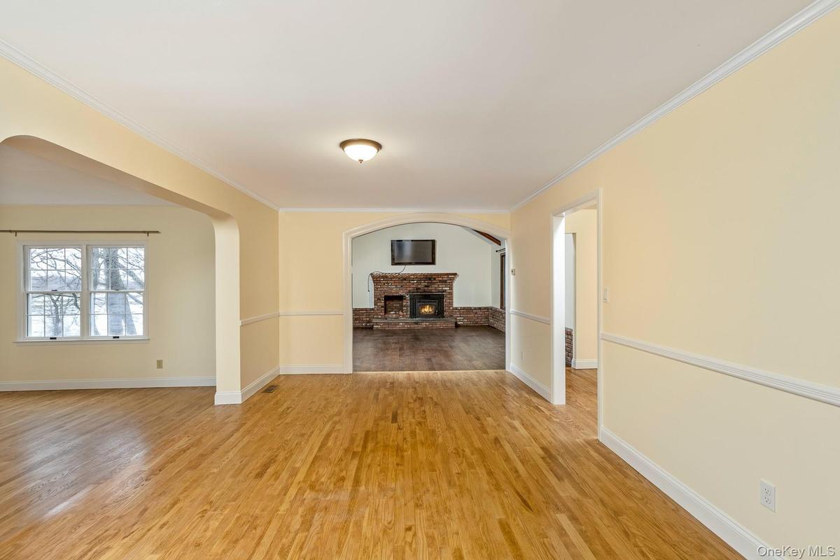 Open to Living Room, Family Room and Kitchen