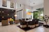 Casual dining