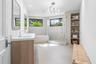 Bathroom Suite 4