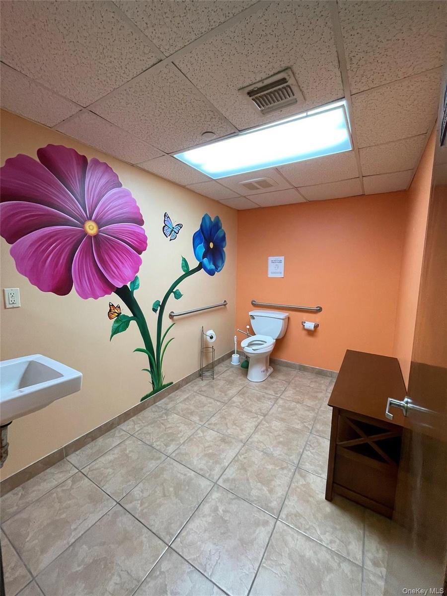 Bathrooom
