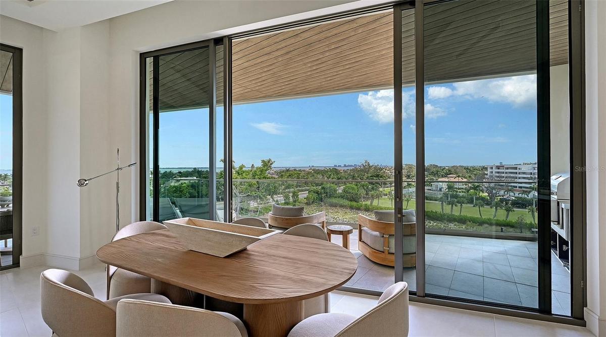 Great Room Dining Space