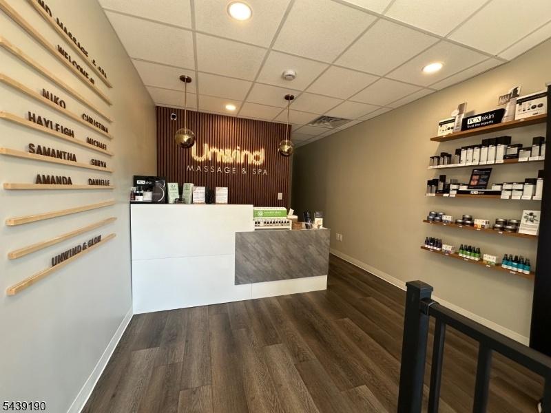 Unwind Massage & Spa