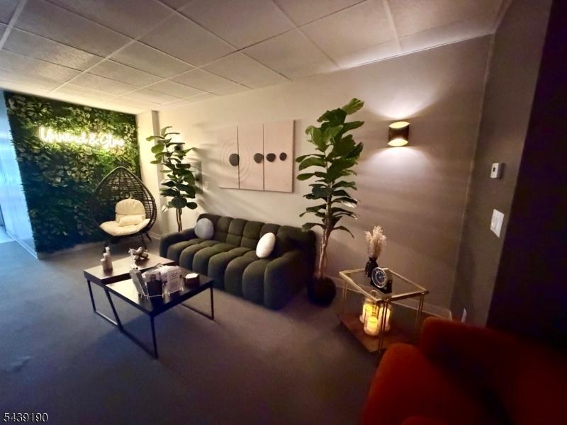 Unwind Massage & Spa