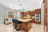 20-web-or-mls-633 NE 20th St, Wilton Man