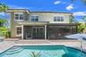 55-web-or-mls-633 NE 20th St, Wilton Man
