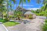2-web-or-mls-633 NE 20th St, Wilton Mano