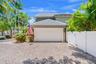 5-web-or-mls-633 NE 20th St, Wilton Mano
