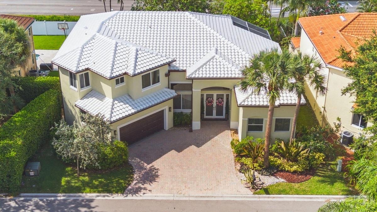 Front exterior aerial