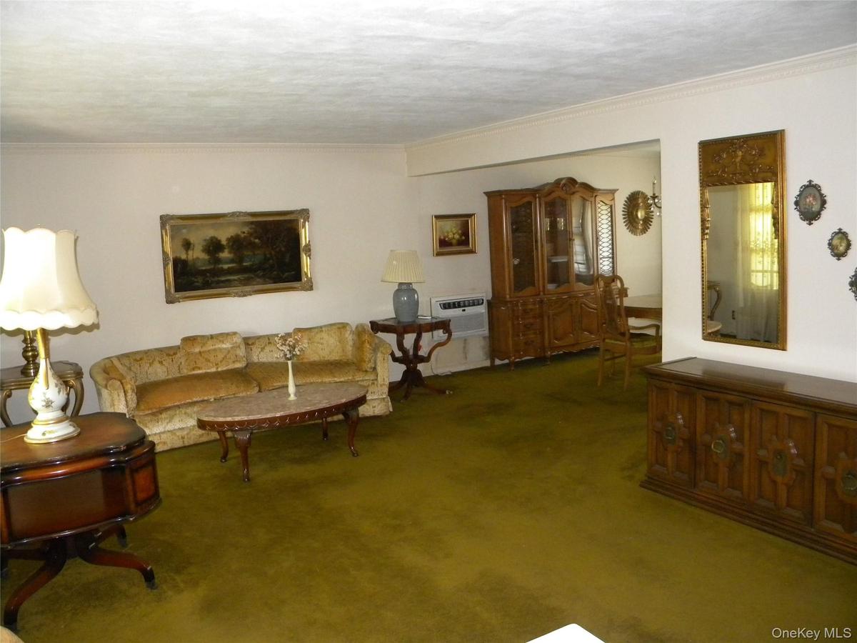 Spacious room