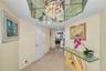 Residence Foyer