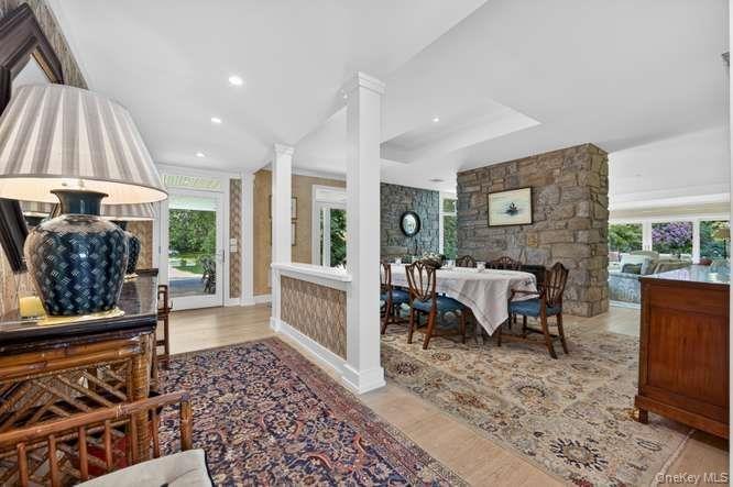Entrance with an open floor plan