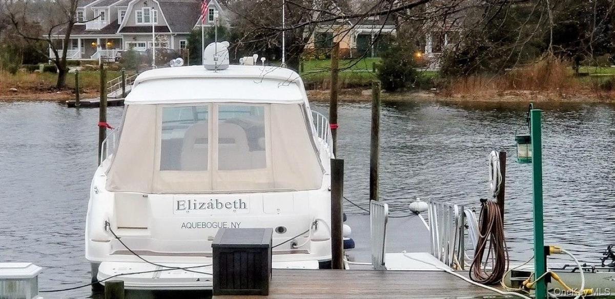 dock can accommodate a large yacht