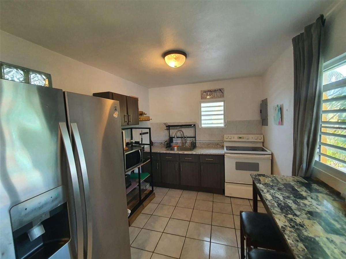 Grande Kitchen