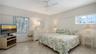 King size bed with ensuite bathroom.