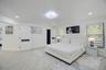 1st master bedroom
