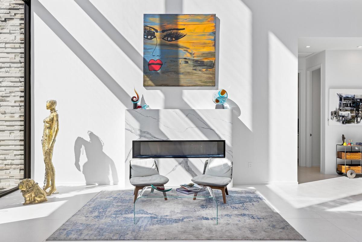 Living Area 3