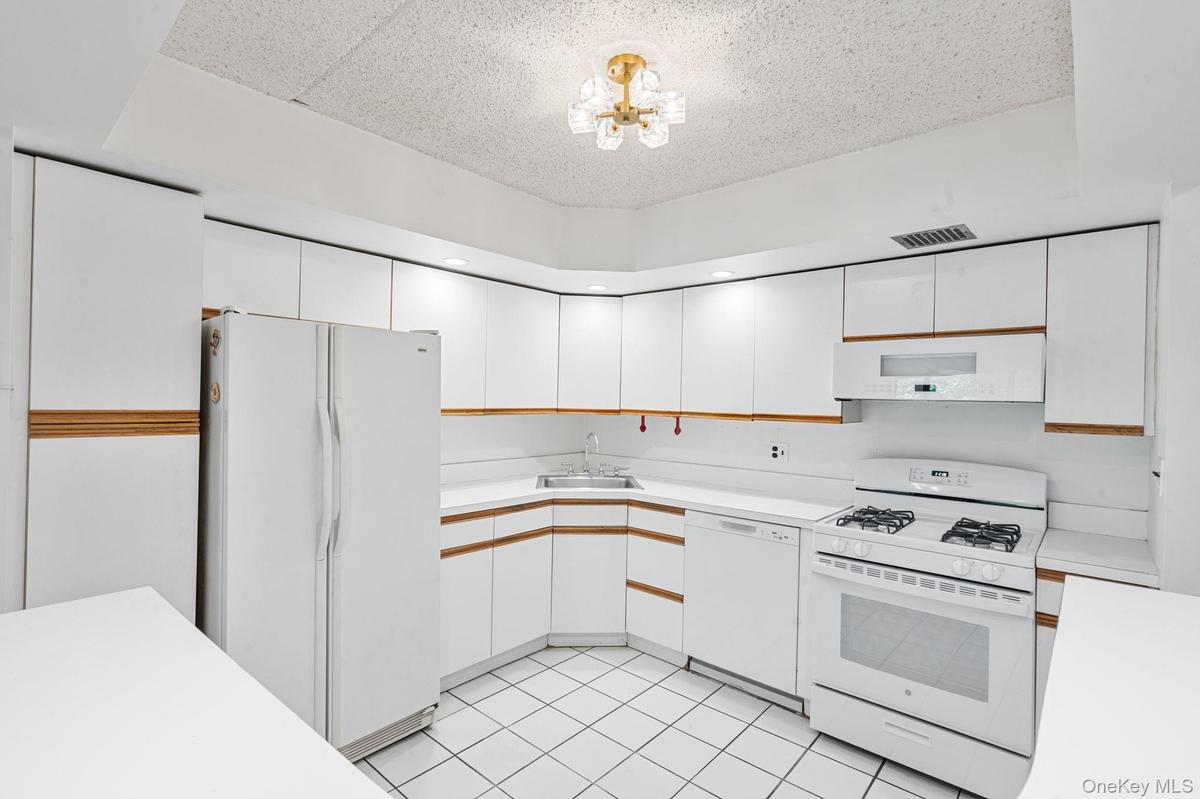 Open Kitchen