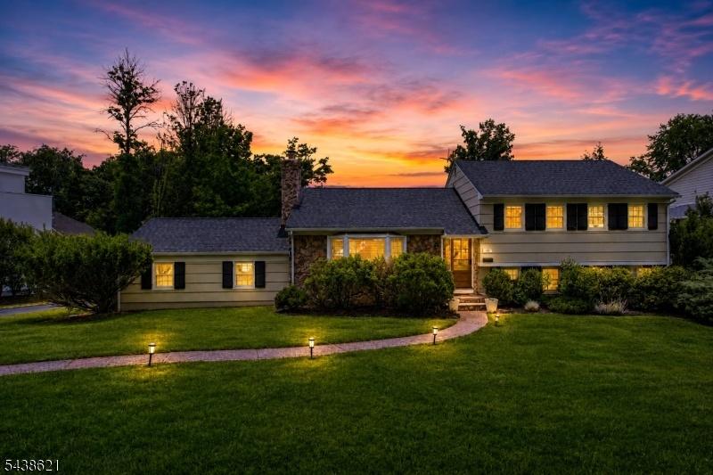 Exquisite Home