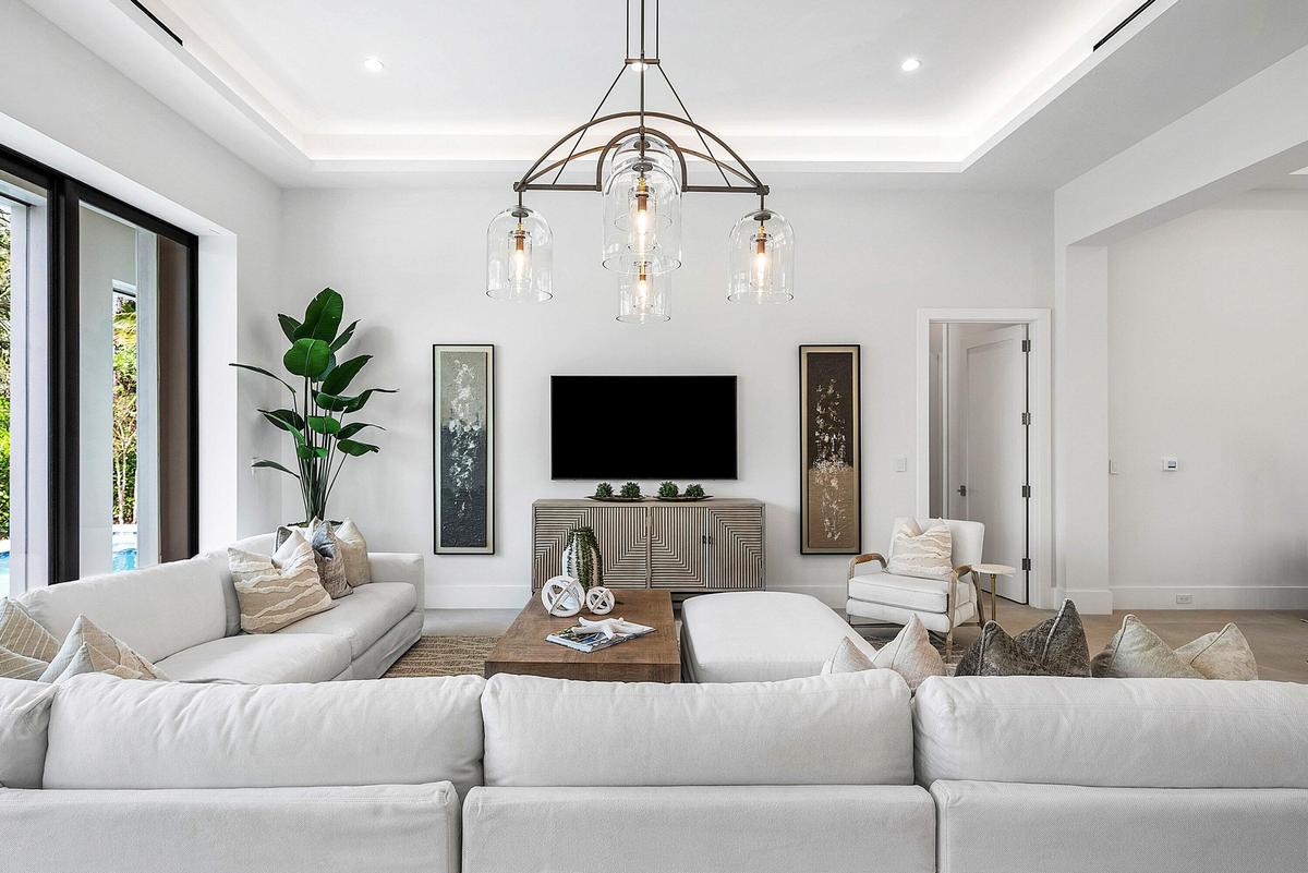 Ample space in main living room