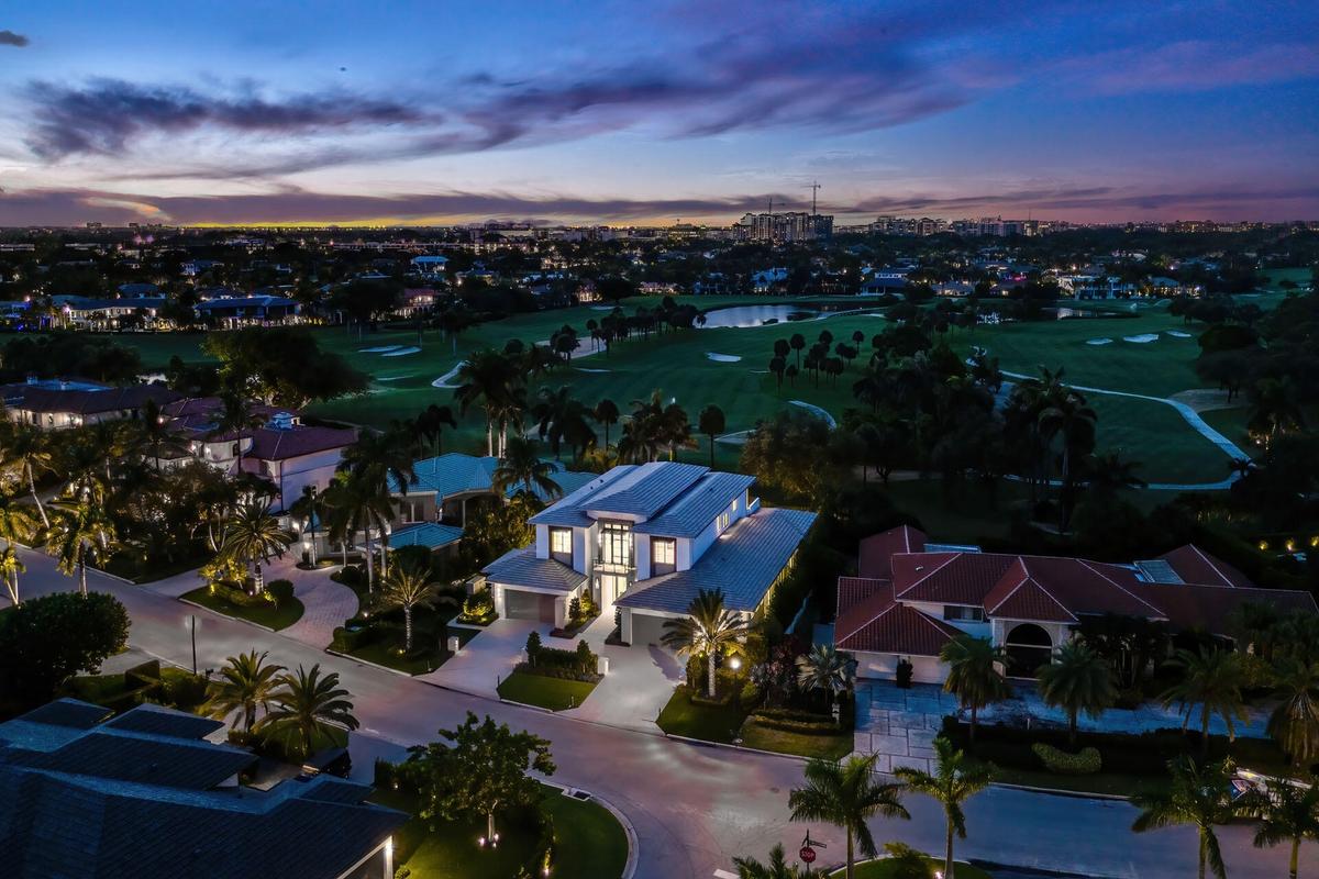 471_Royal_Palm_Way_Dusk_13