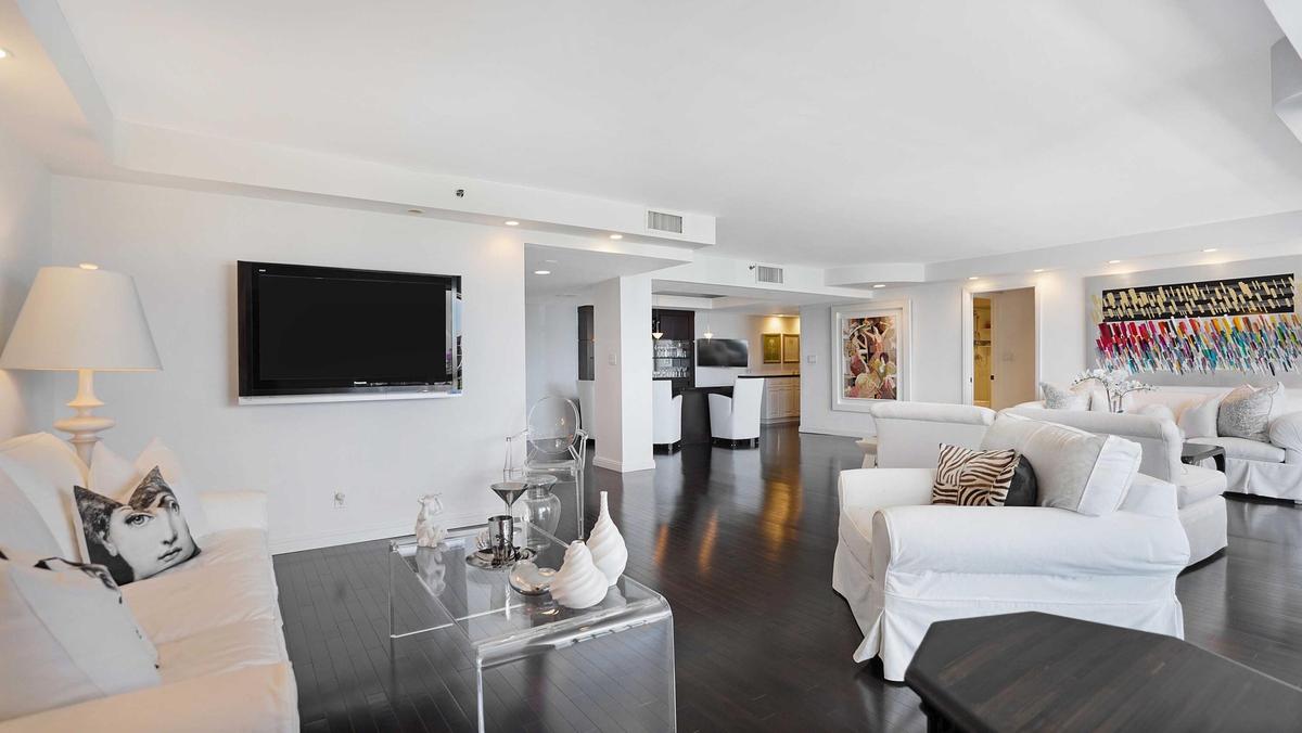 boca-raton-waterfront-condo-505f-morning