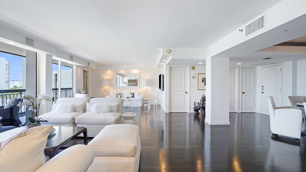boca-raton-505f-private-terrace.jpg