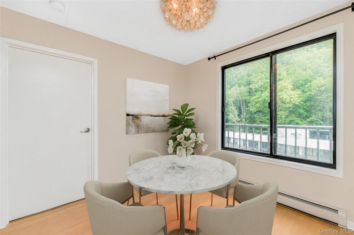 Virtually Staged Dining Area