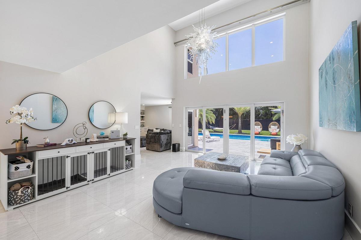 018-10616WheelhouseCircle-BocaRaton-FL-3