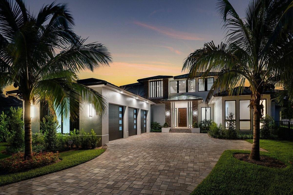 083-3100PalmDrive-DelrayBeach-FL-33483-S