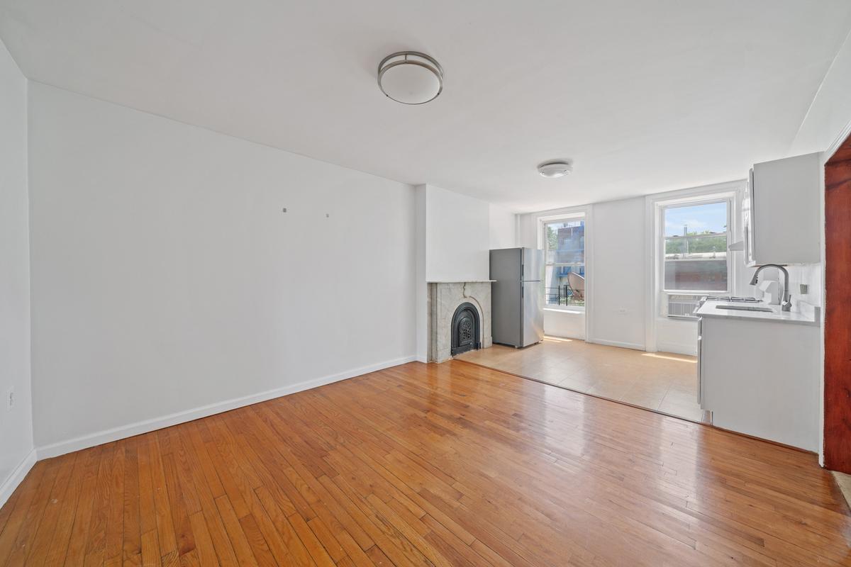 Livingroom and Kitchen