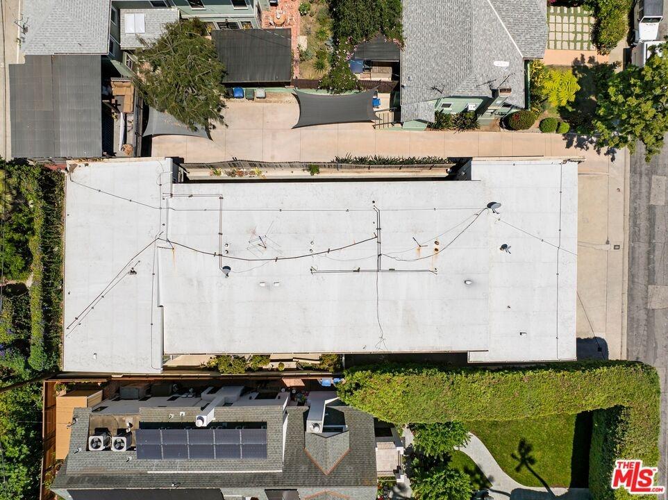 Roof - 937 Hilldale