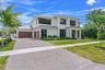 2-web-or-mls-2406 NE 13th Ct Fort Lauder