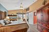 Primary En Suite