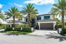 212_Alexander_Palm_Road_03