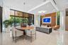 212_Alexander_Palm_Road_19