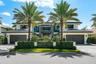 212_Alexander_Palm_Road_02