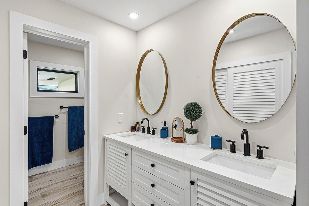 Main Bath