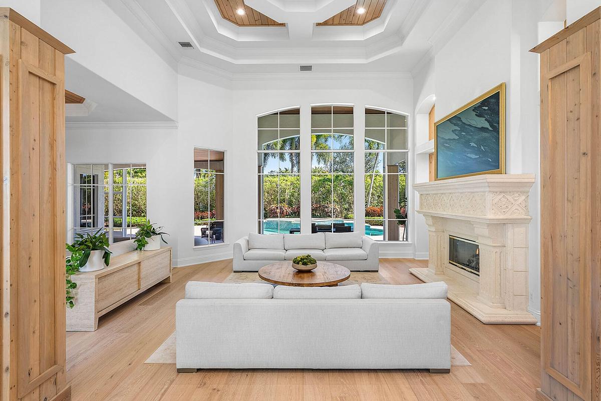 2310_West_Silver_Palm_Road_07
